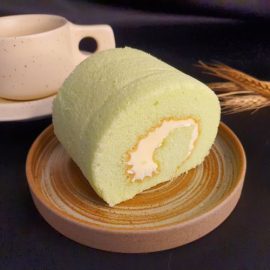 Pandan Swiss Roll